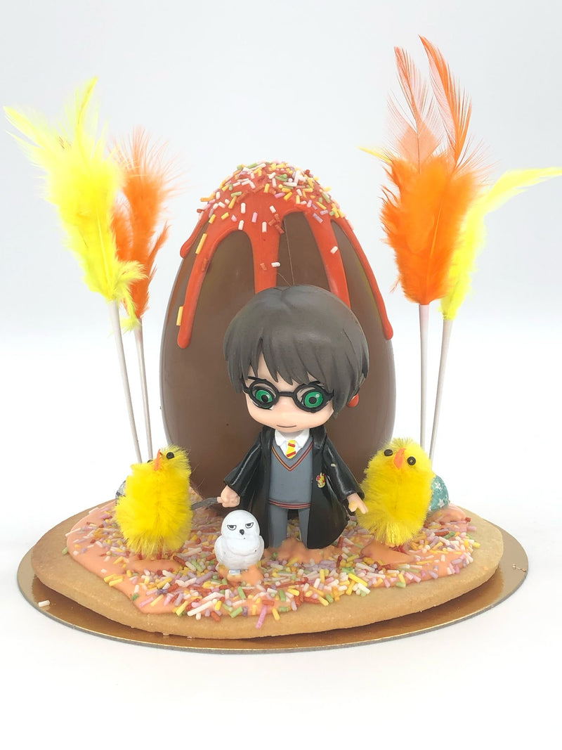 Mona de Pascua de Galleta con figurita de Harry Potter